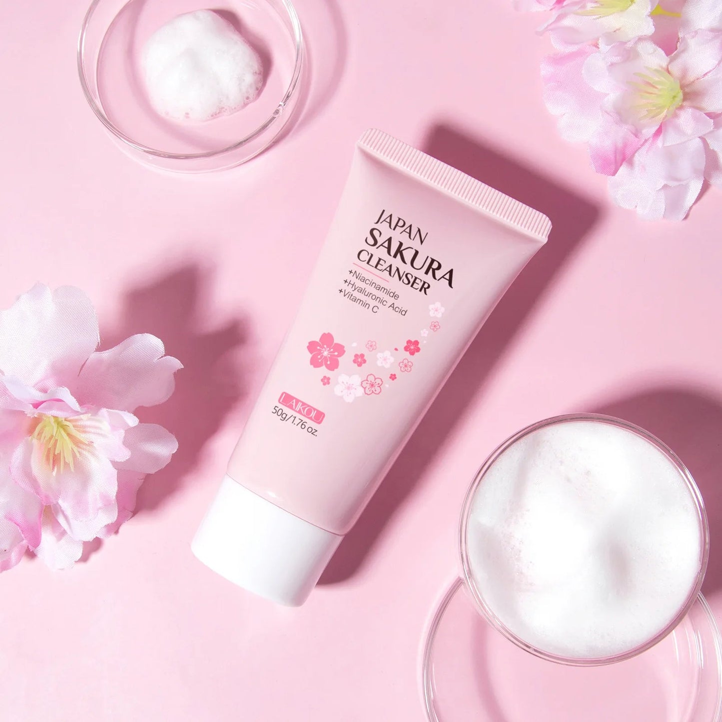 Sakura Whitening Facial Cleanser Foam - MacroPanora