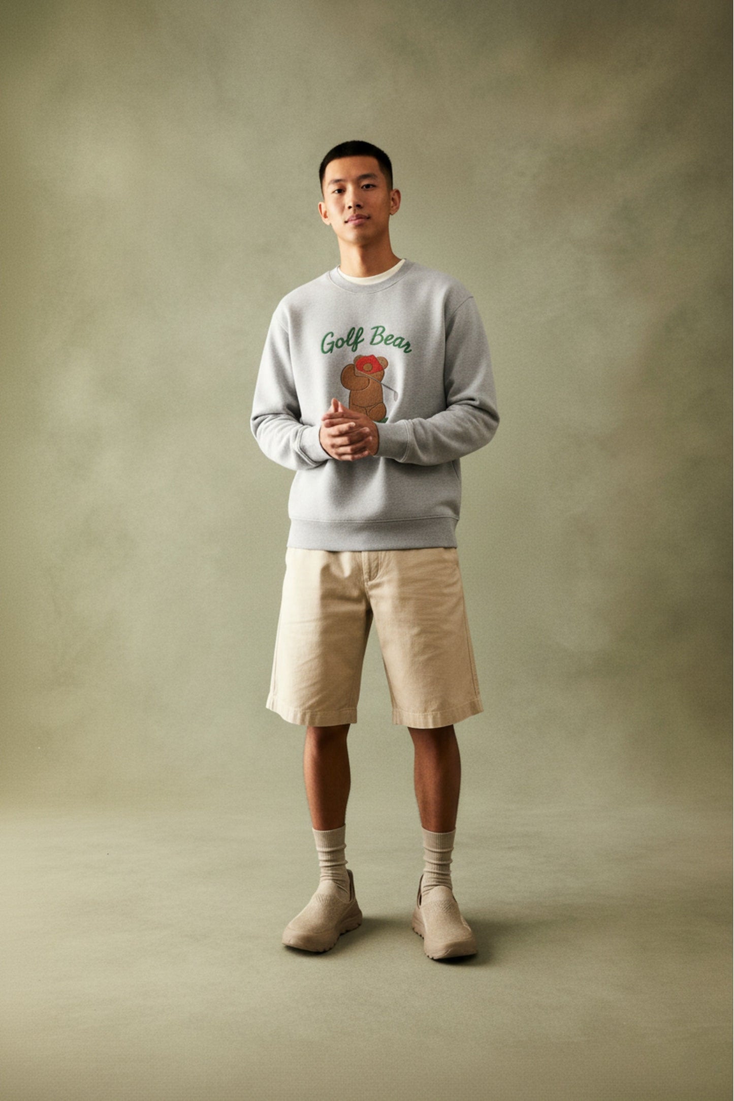 Amoo Golf Bear Men’s Sweatshirt - MacroPanora