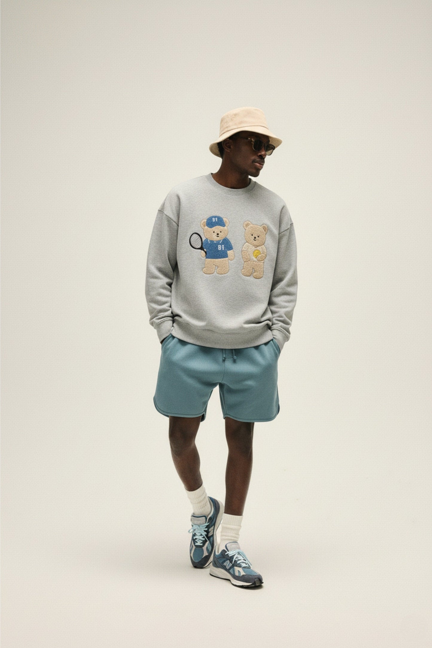Amoo Tennis Bear Sweatshirt - MacroPanora