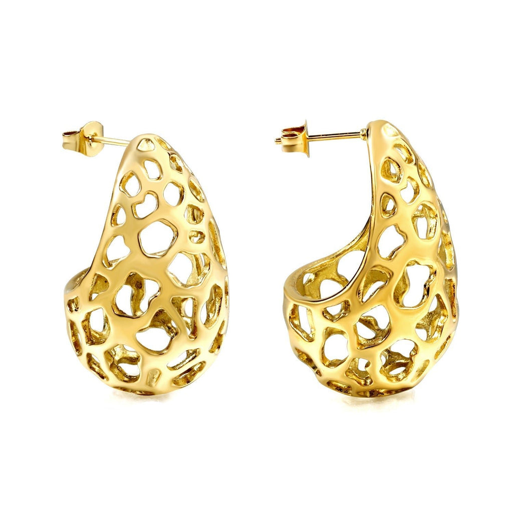 Artisan Teardrop Studs - MacroPanora