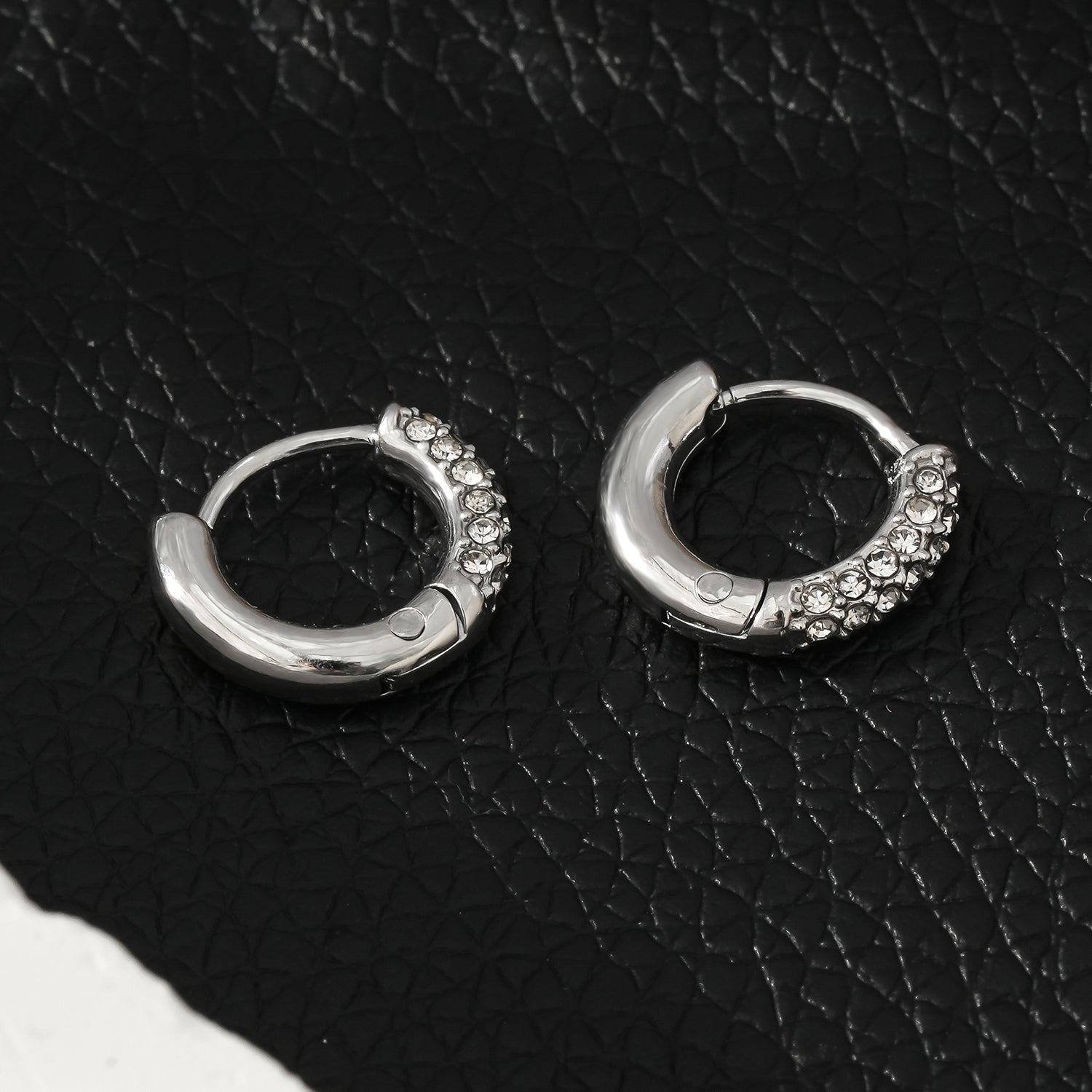 BISHO Silver (White Gold): Sparkling Rows of Pavé Zirconia on Classic Mini Hoop Earrings - MacroPanora