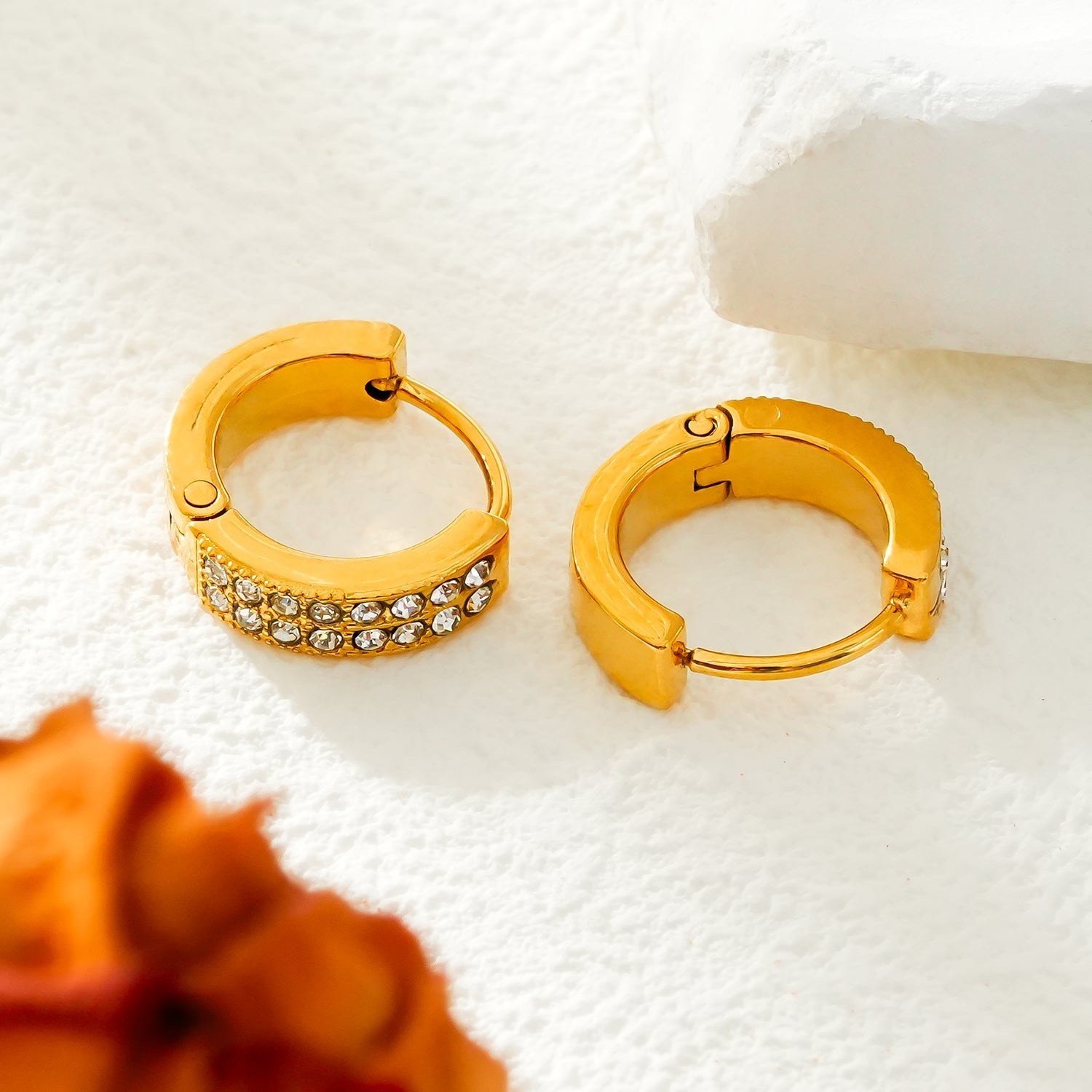 BLOUBERG Gold: Pavé Zirconia (CZ) Mini Hoop Earrings - MacroPanora
