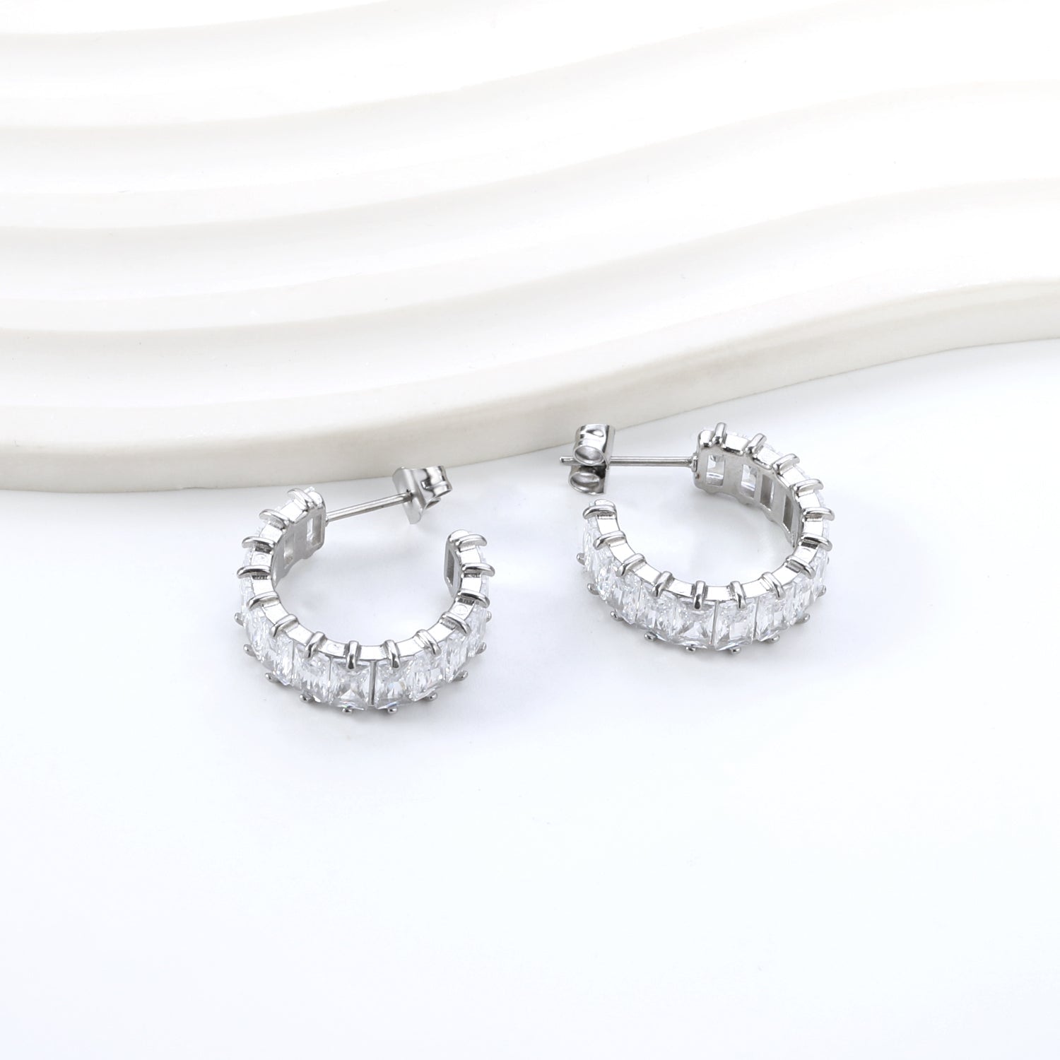 C - Shaped Radiant Diamond Studs - MacroPanora