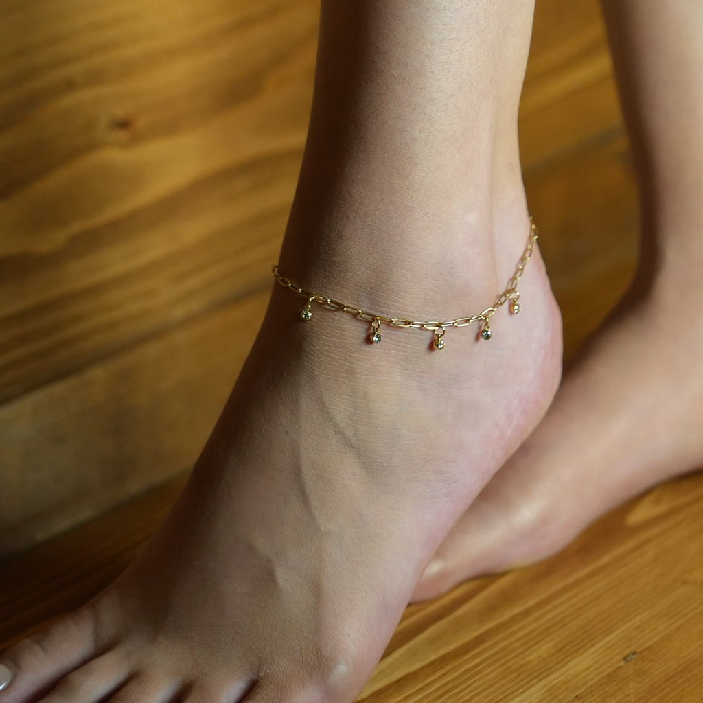 CANARI: Mini Paper - Clip Chain Anklet with Satellite Zirconia Charms - MacroPanora