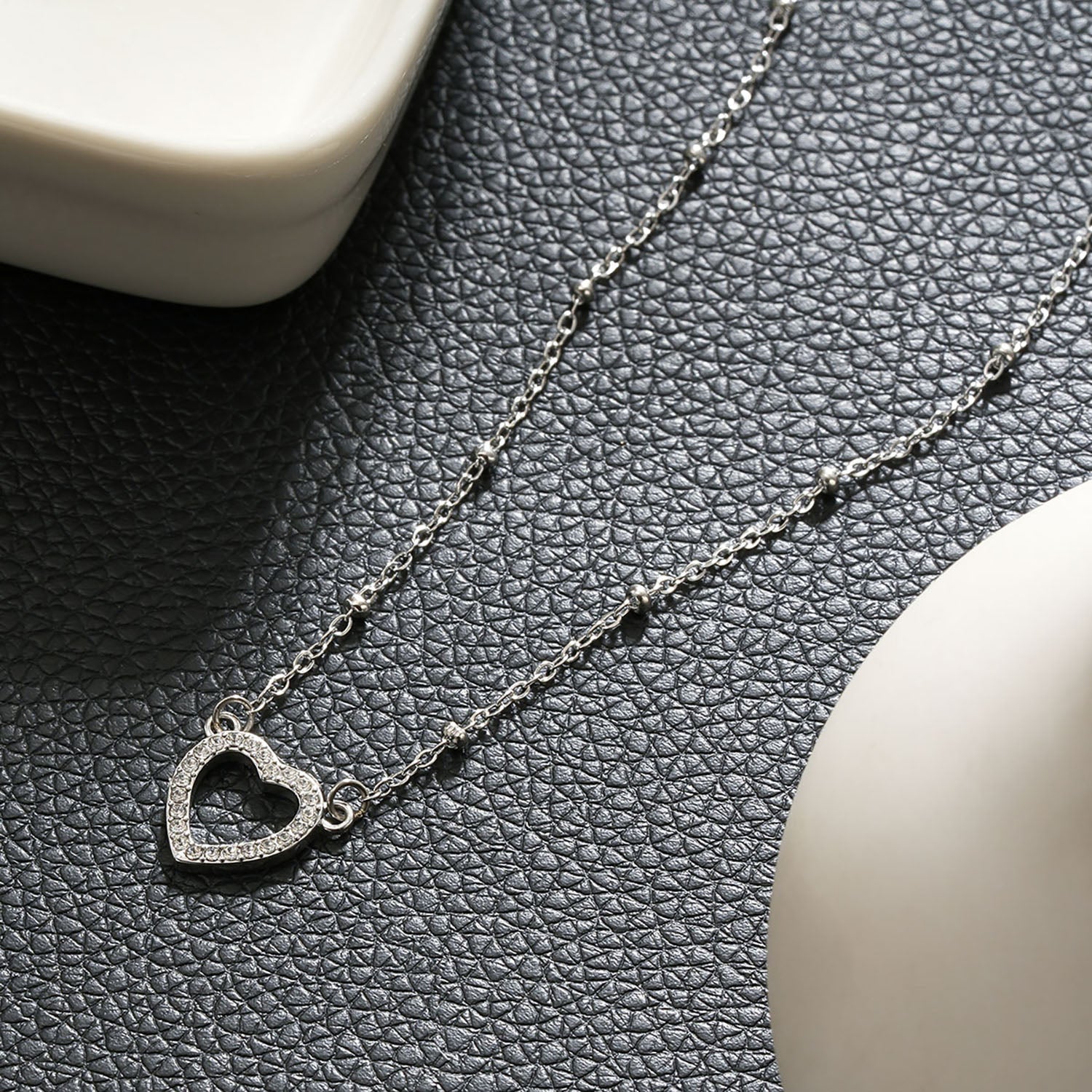 CHERISH Silver (White Gold): Beaded Chain Anchoring an Elegant Pavé Heart Charm Pendant - MacroPanora