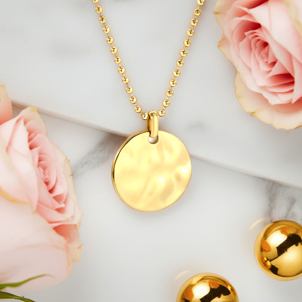 Circle Pendant Personalization Necklace - MacroPanora