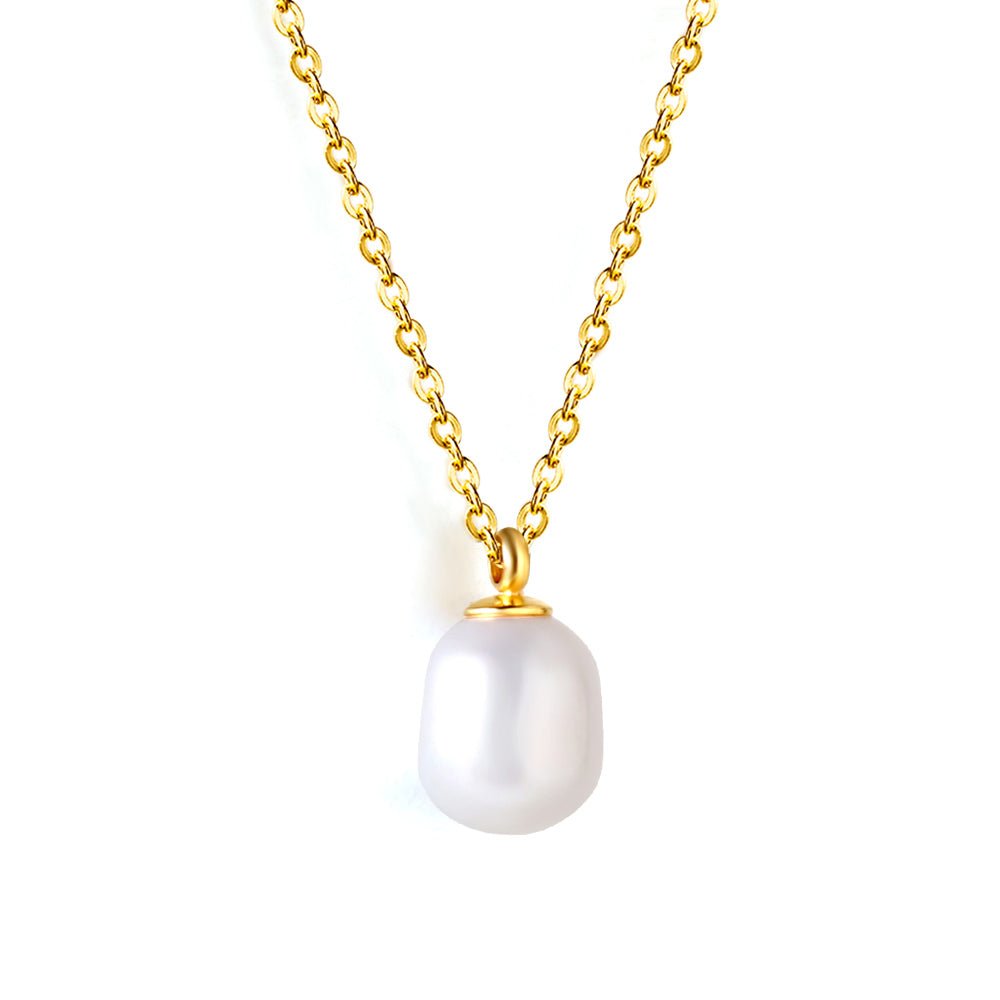 Classic Pearl Pendant - MacroPanora
