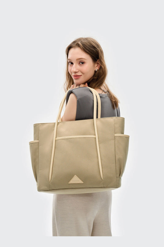 Club Tote (Camel) - MacroPanora