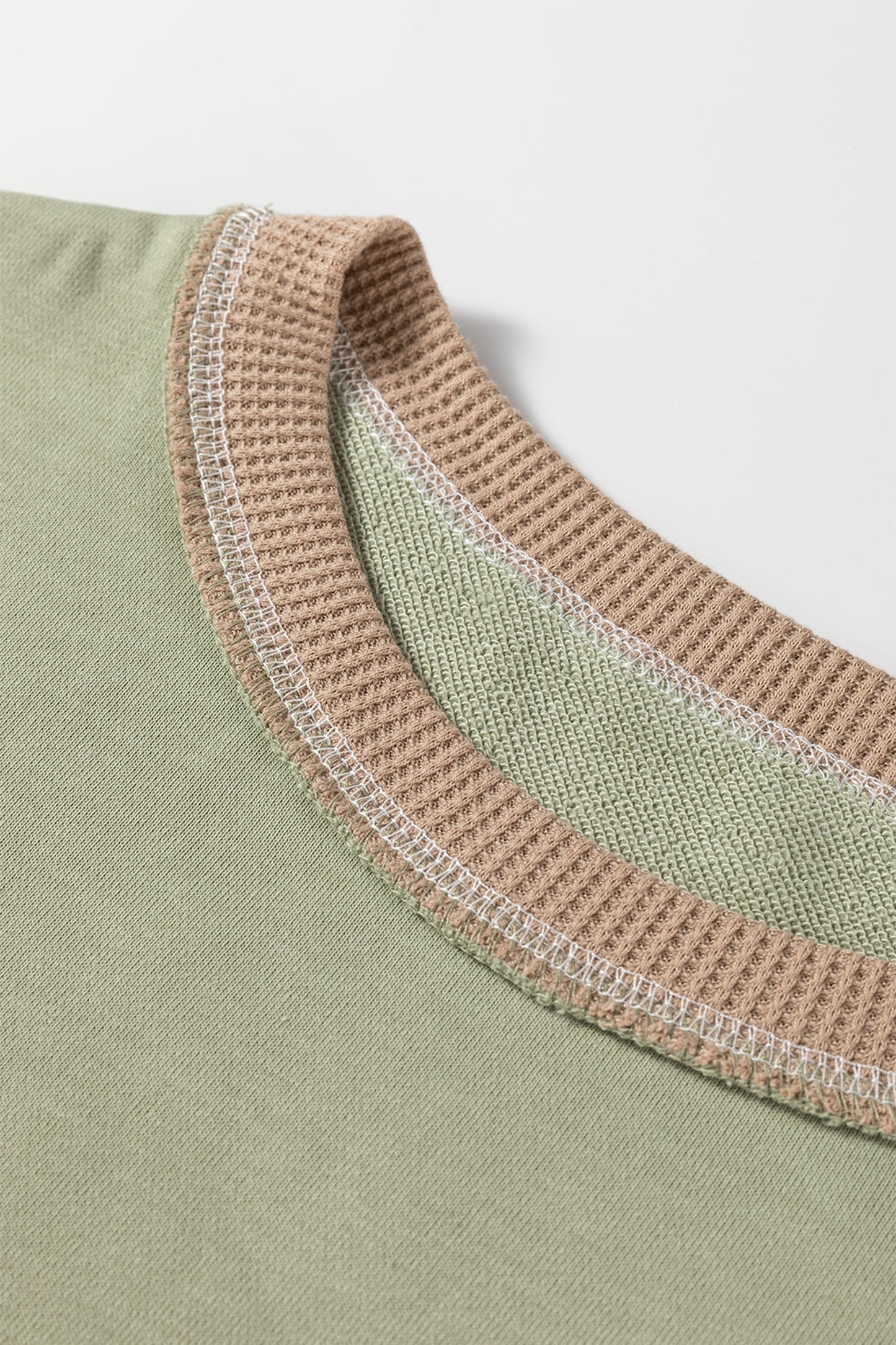 Cozy Women's Color Block Pullover Sweatshirt - Trendy Casual Style for Everyday Comfort and Relaxation - MacroPanora