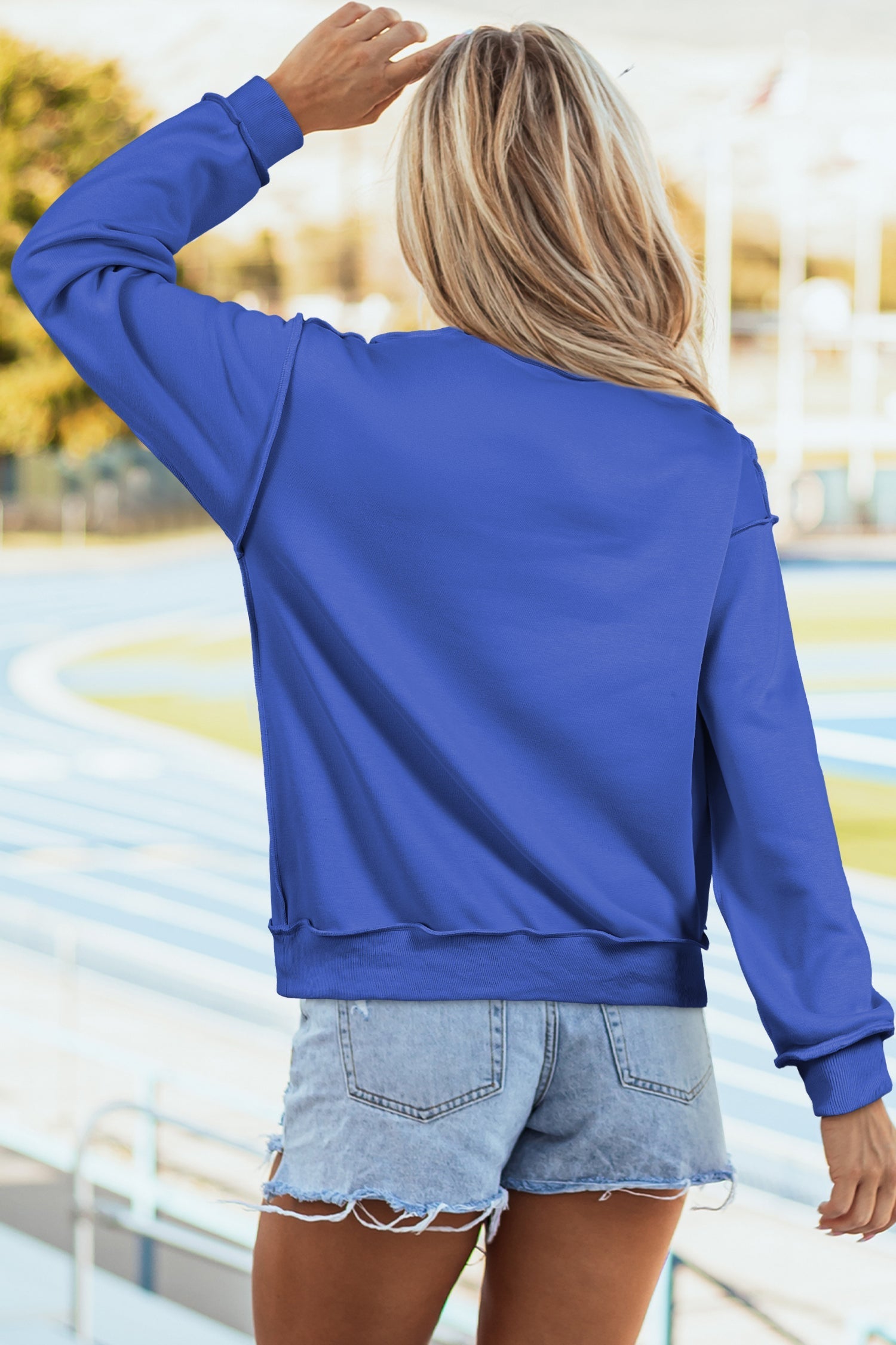 Cozy Women's Dark Blue Oversized Reversible Sweatshirt with Drop Shoulders and Mock Neck for Effortless Style - MacroPanora