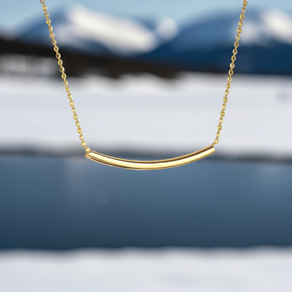 Curved Tube Pendant Choker - MacroPanora