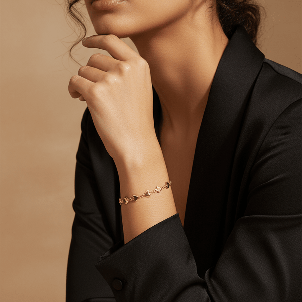 Delicate Heart Chain Bangle - MacroPanora