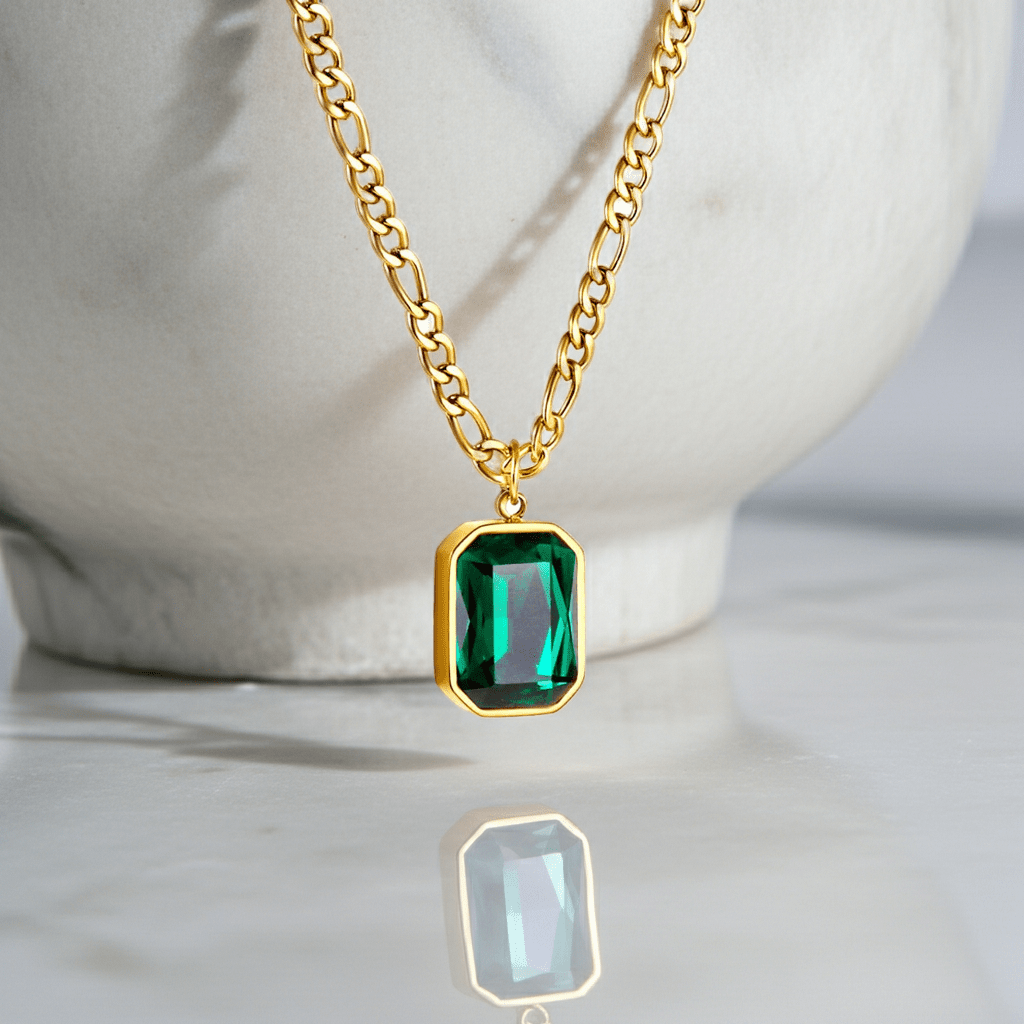 Diamond Bar Pendant - MacroPanora