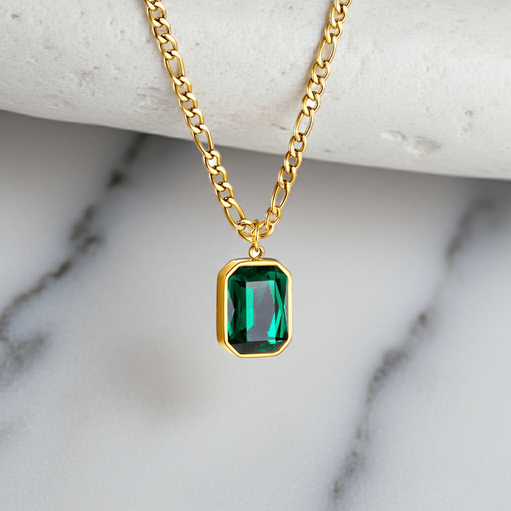 Diamond Bar Pendant - MacroPanora
