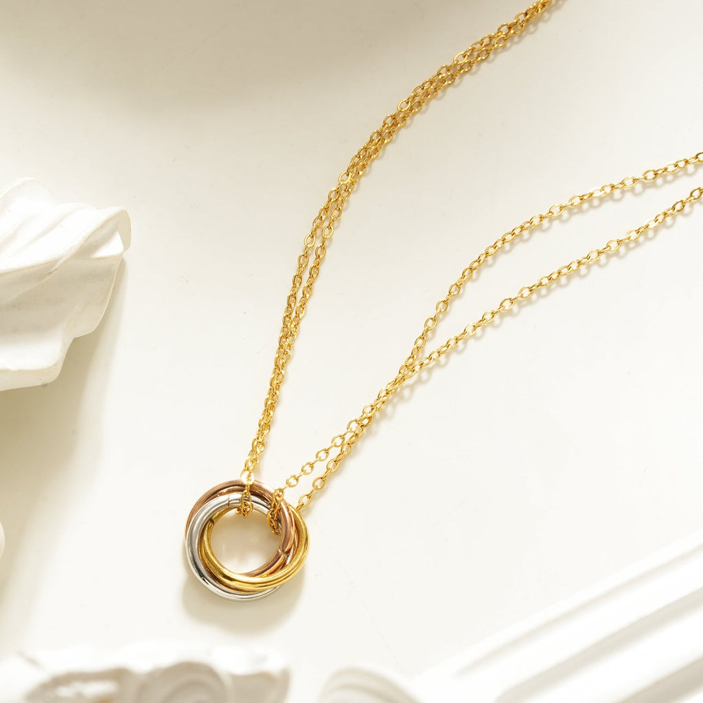 ELVIRA Mixed Metals: Double Chain Dainty Necklace with Intertwined 3 - Ring Pendant – Symbol of Love, Unity & Eternity - MacroPanora