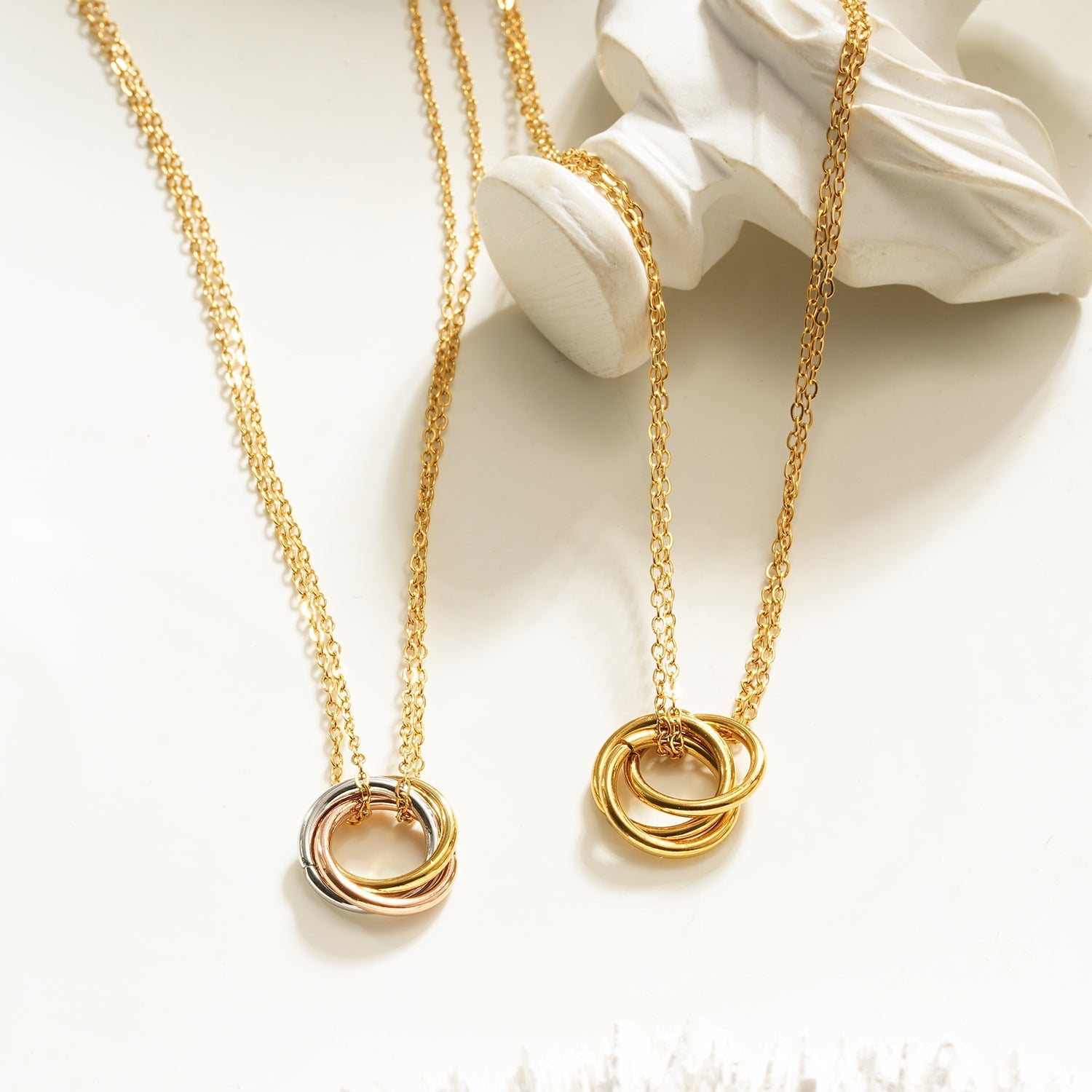 ELVIRA Mixed Metals: Double Chain Dainty Necklace with Intertwined 3 - Ring Pendant – Symbol of Love, Unity & Eternity - MacroPanora