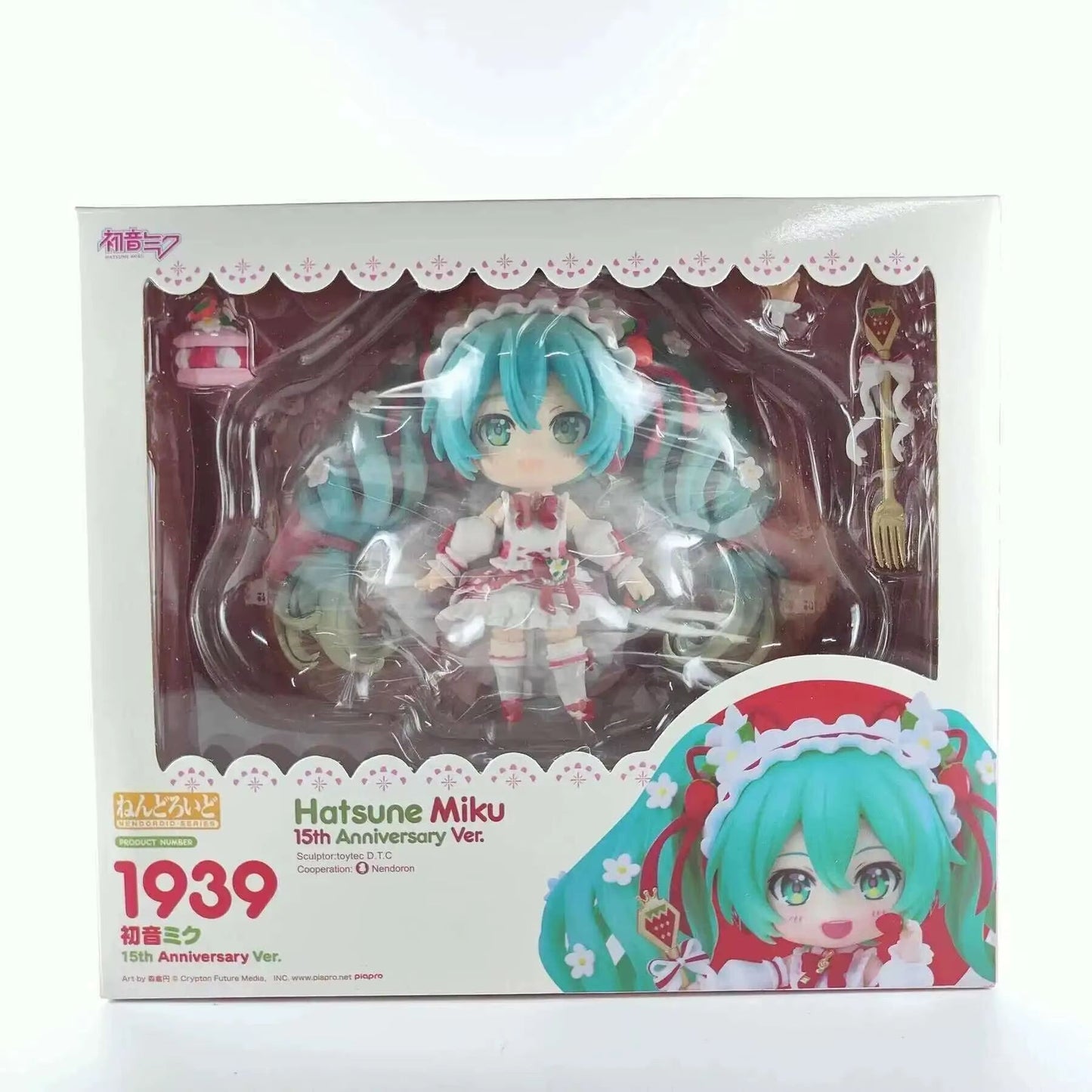 Figure Hatsune Anime Miku 1939 15Th Anniversary Strawberry Miku Action Figure 1940 PVC Collection Model Doll Toys Gift - MacroPanora