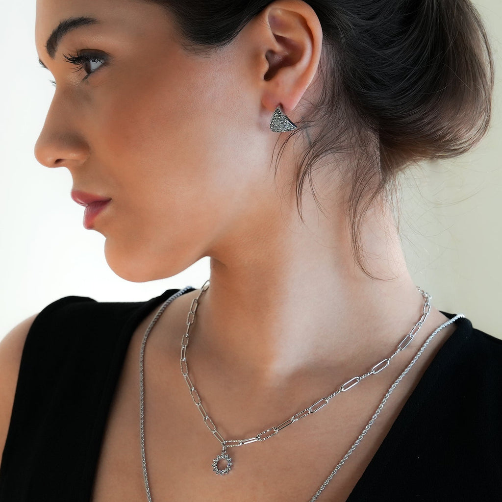 FRETTA: Radiant Star Shaped Pendant Zirconia Paper - Clip Chain Necklace in White Gold (Silver Toned) - MacroPanora