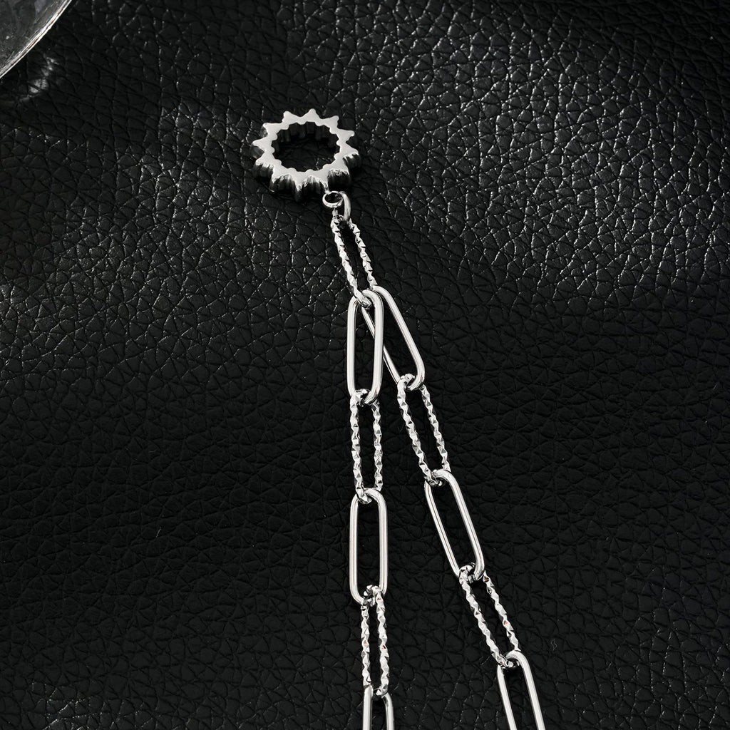 FRETTA: Radiant Star Shaped Pendant Zirconia Paper - Clip Chain Necklace in White Gold (Silver Toned) - MacroPanora