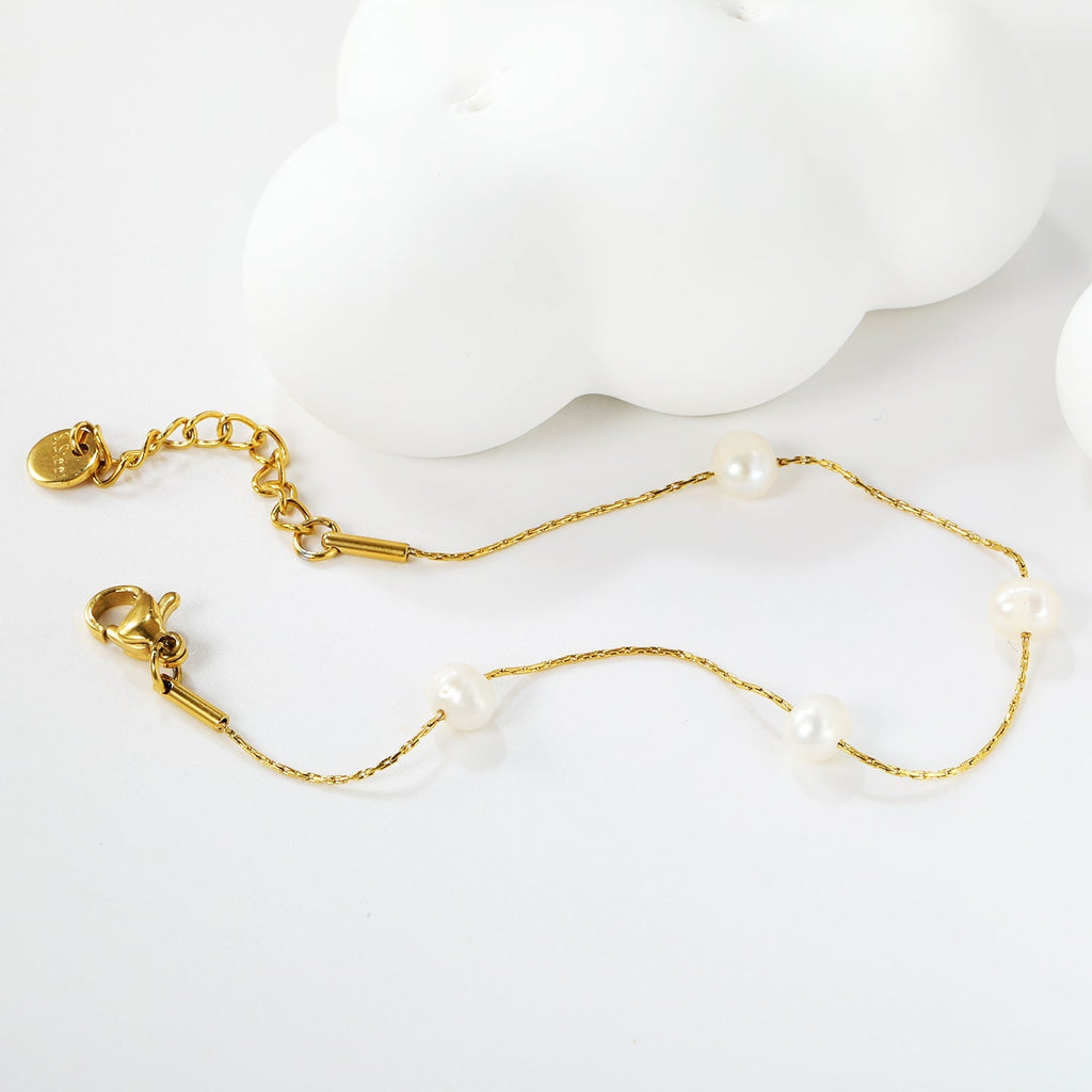 Golden Freshwater Pearl Bracelet Set - MacroPanora