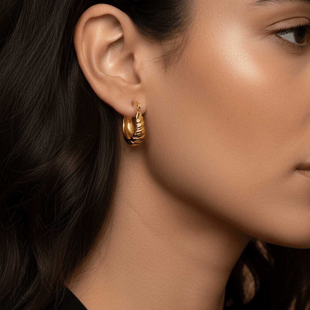 Golden Oval Hoops - MacroPanora
