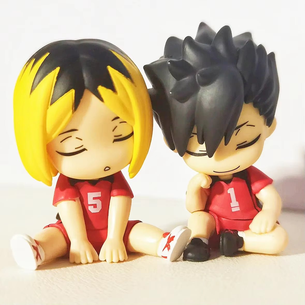 Haikyu Shoulder Lean Fig Blind Box Toy Kageyama Tobio Kozume Kenma Action Figures Model Toy Cute Doll Ornament Kids Gifts - MacroPanora