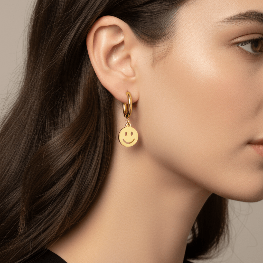 Happy Face Circle Studs - MacroPanora