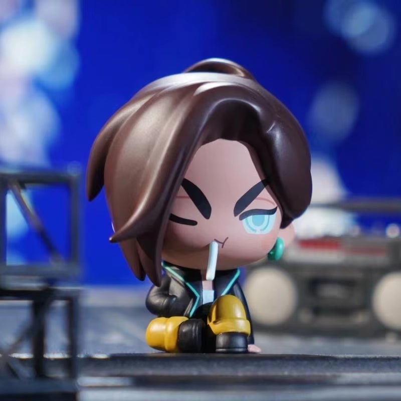 In Stock Alien Stage Blind Box Mizi Sua Ivan Till Luka Hyuna Free Stage Series Toy Xmas Gift Mysterious Surprise Box Doll Figure - MacroPanora