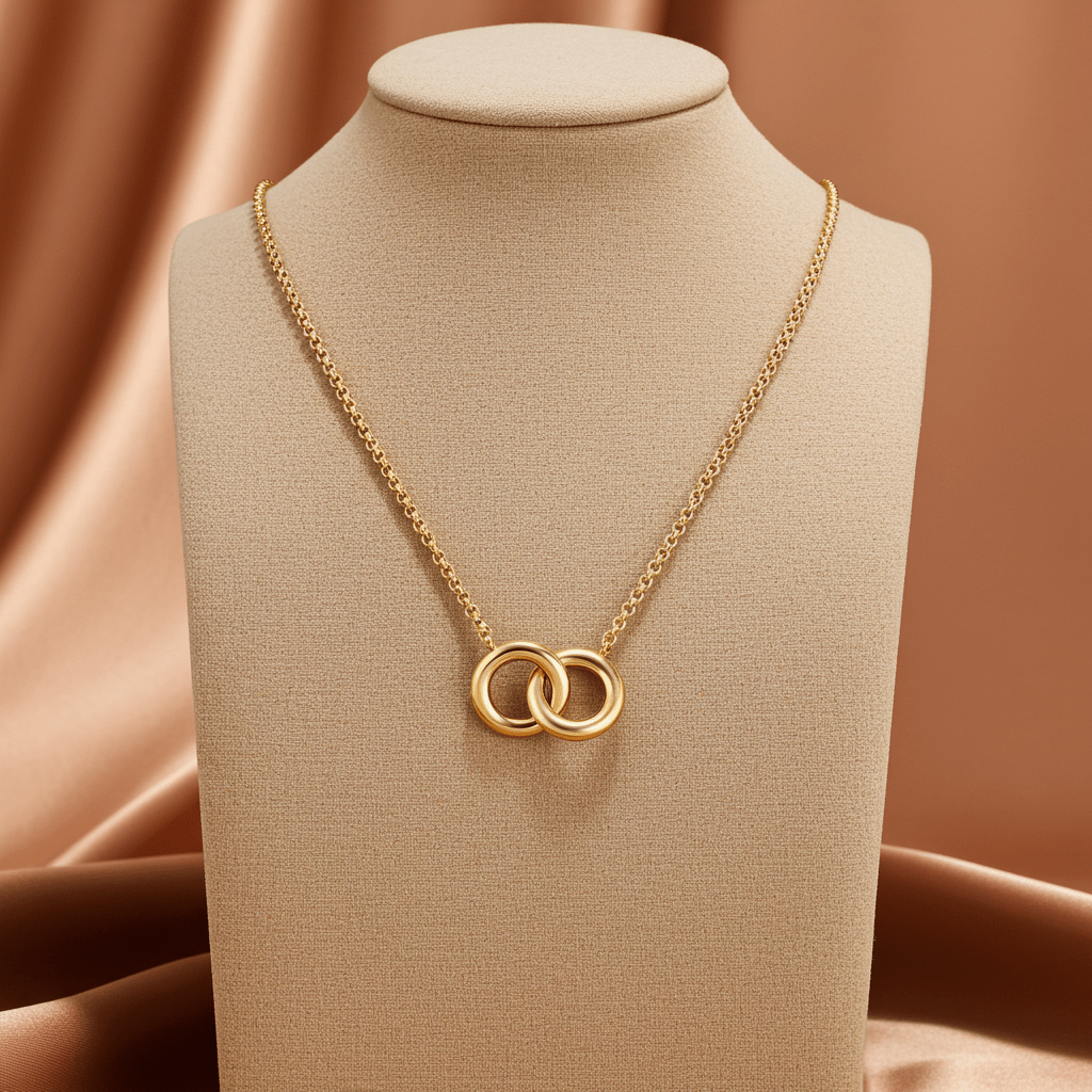 Infinity Circle Pendant - MacroPanora