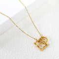 Irregular Square Clasp Pendant Necklace - MacroPanora