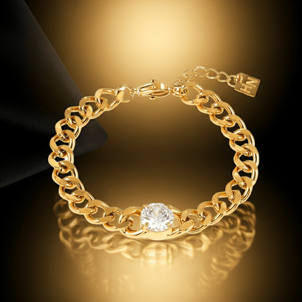 JATDAL Gold: Cuban Link Bracelet with a Dazzling Moissanite Centrepiece - MacroPanora