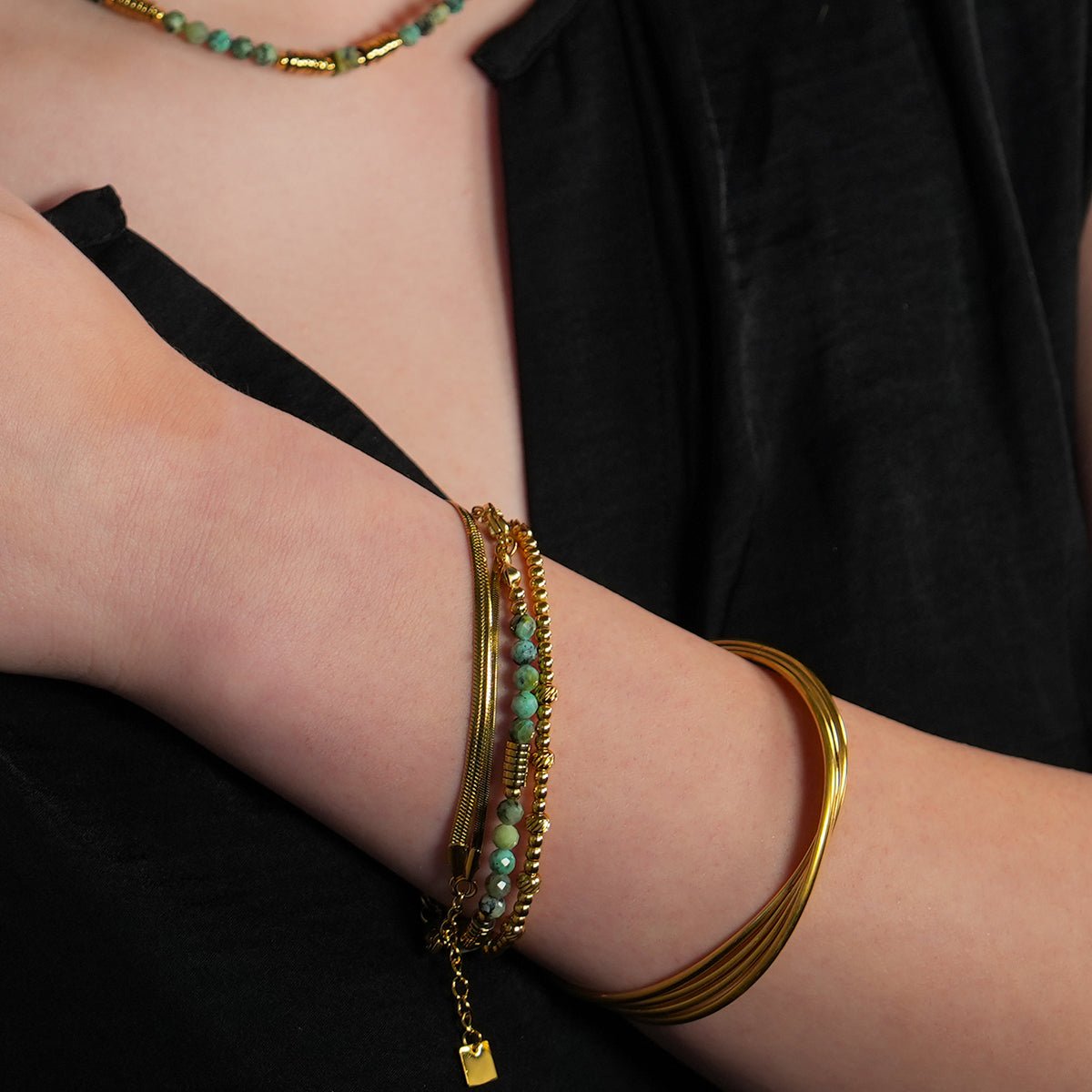 JEMIMA: African Turquoise Stones and Gold Beaded Bracelet - MacroPanora