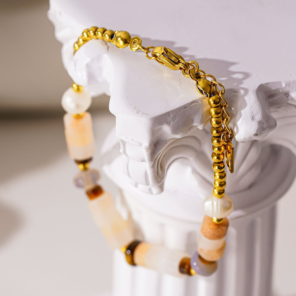 JERASA: Chalcedony Stones, Fresh Water Pearls & Gold Ball - Beaded Bracelet. - MacroPanora