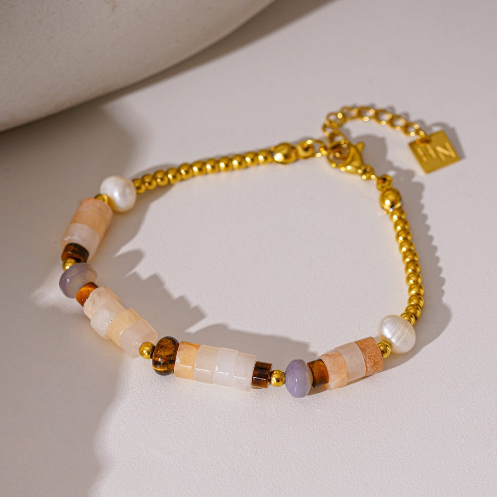 JERASA: Chalcedony Stones, Fresh Water Pearls & Gold Ball - Beaded Bracelet. - MacroPanora