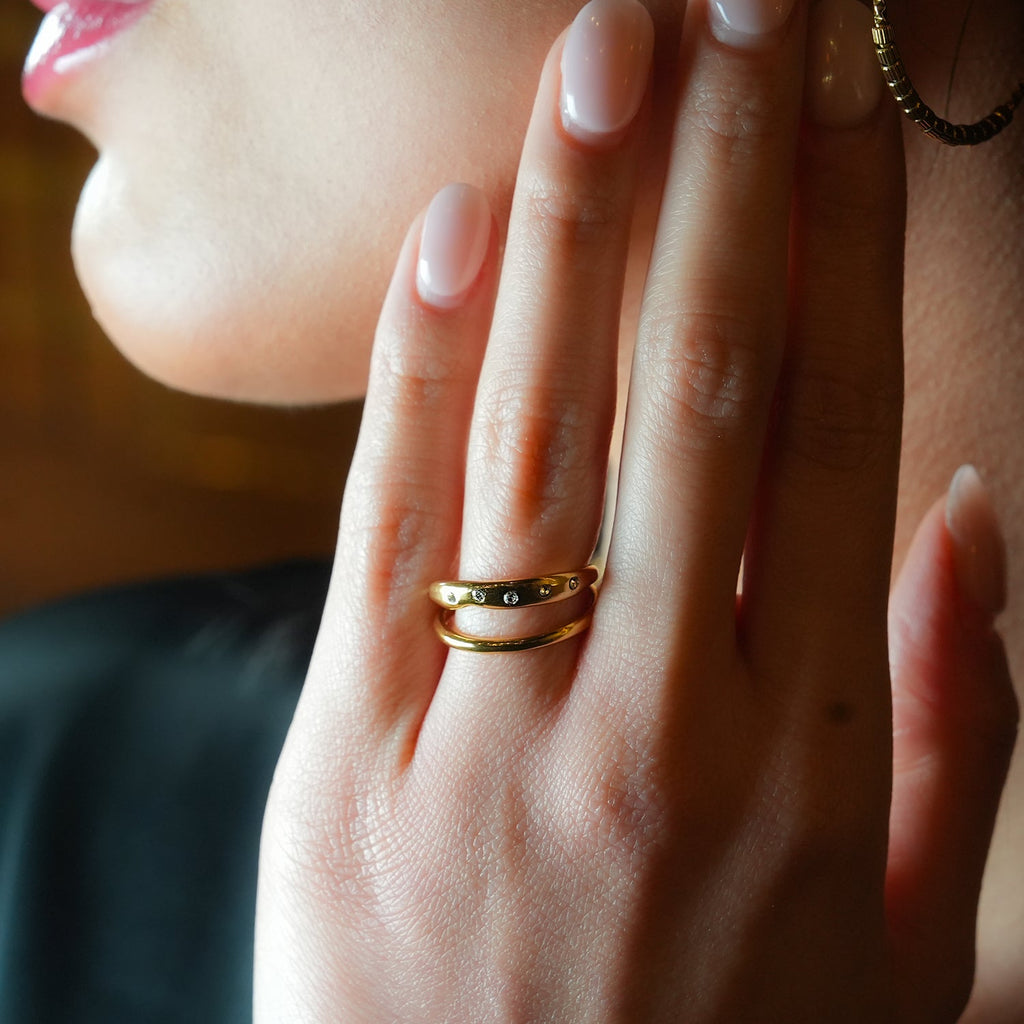 JORYA: Double Banded Zirconia Embellished Ring - MacroPanora