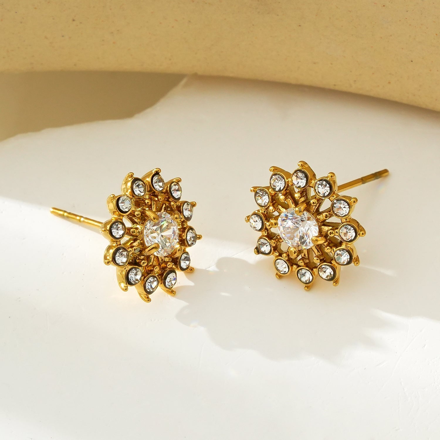KERELA Gold: Shimmering Star Zirconia (CZ) Stud Earrings - MacroPanora