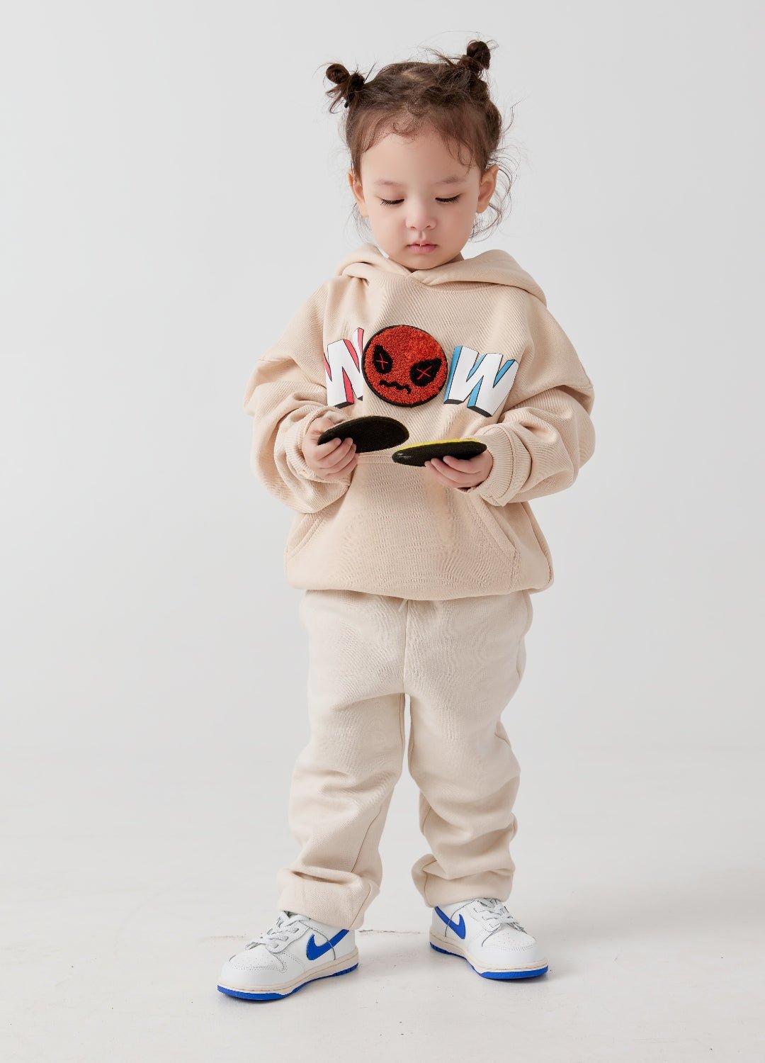 Kids WoW "Mood" Emoji Hoodie - MacroPanora