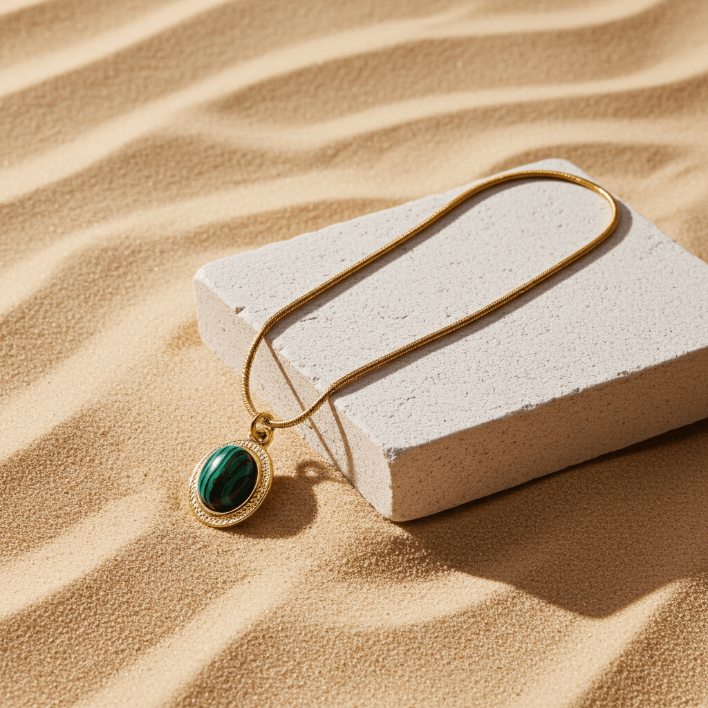 KRISTOS: Vintage Inspired Snake Skin Chain anchoring a Malachite Oval Pendant - MacroPanora