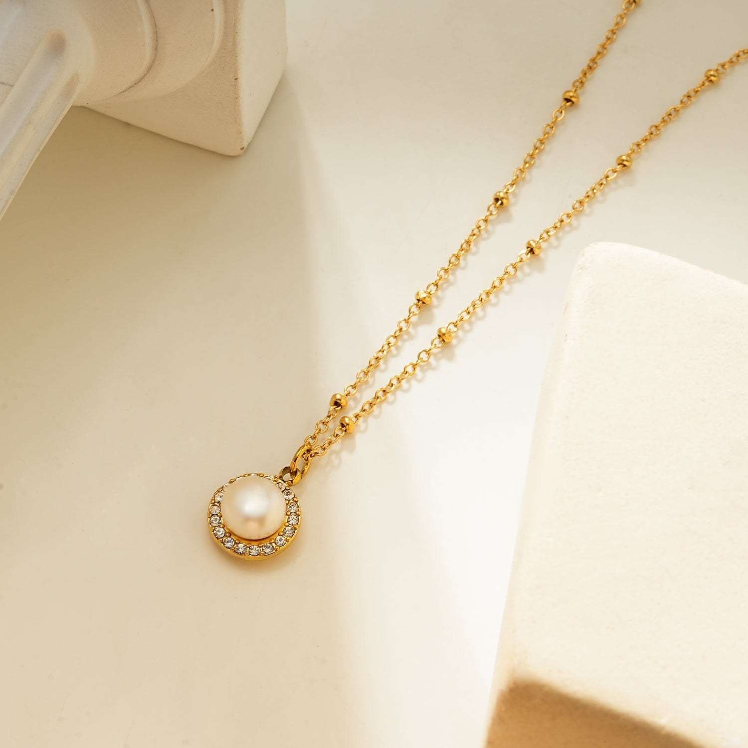 LATAHIA Gold: Beaded Chain necklace with Freshwater Pearl & Pavé Zirconia Border Pendant - MacroPanora