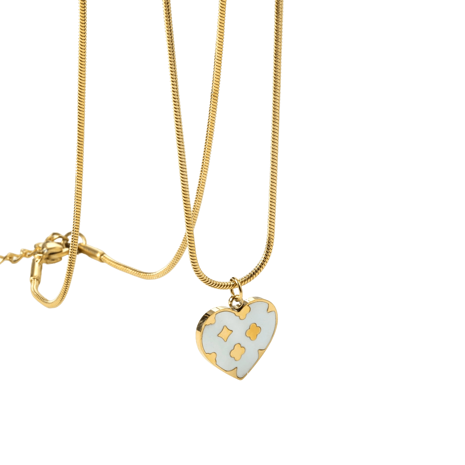Lucky Heart Shell Pendant - MacroPanora