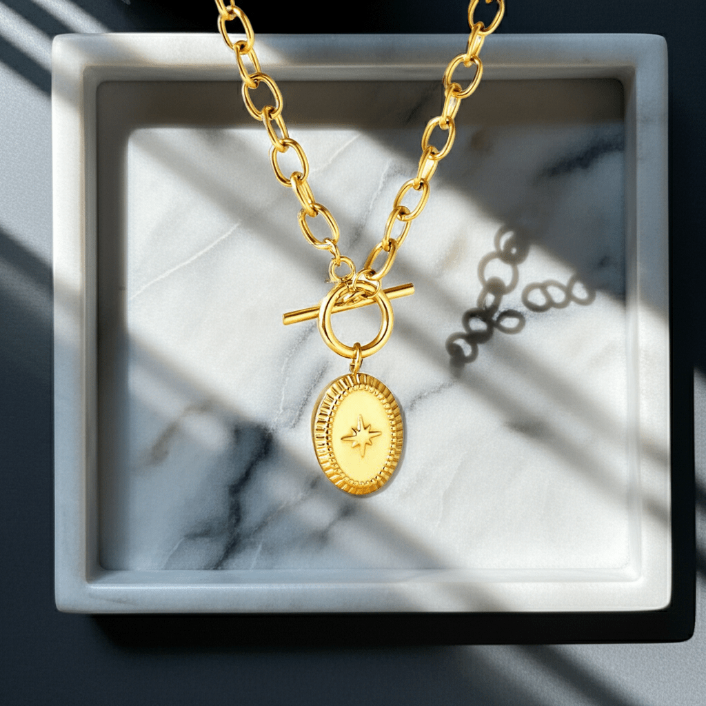 Lucky Star Oval Choker - MacroPanora