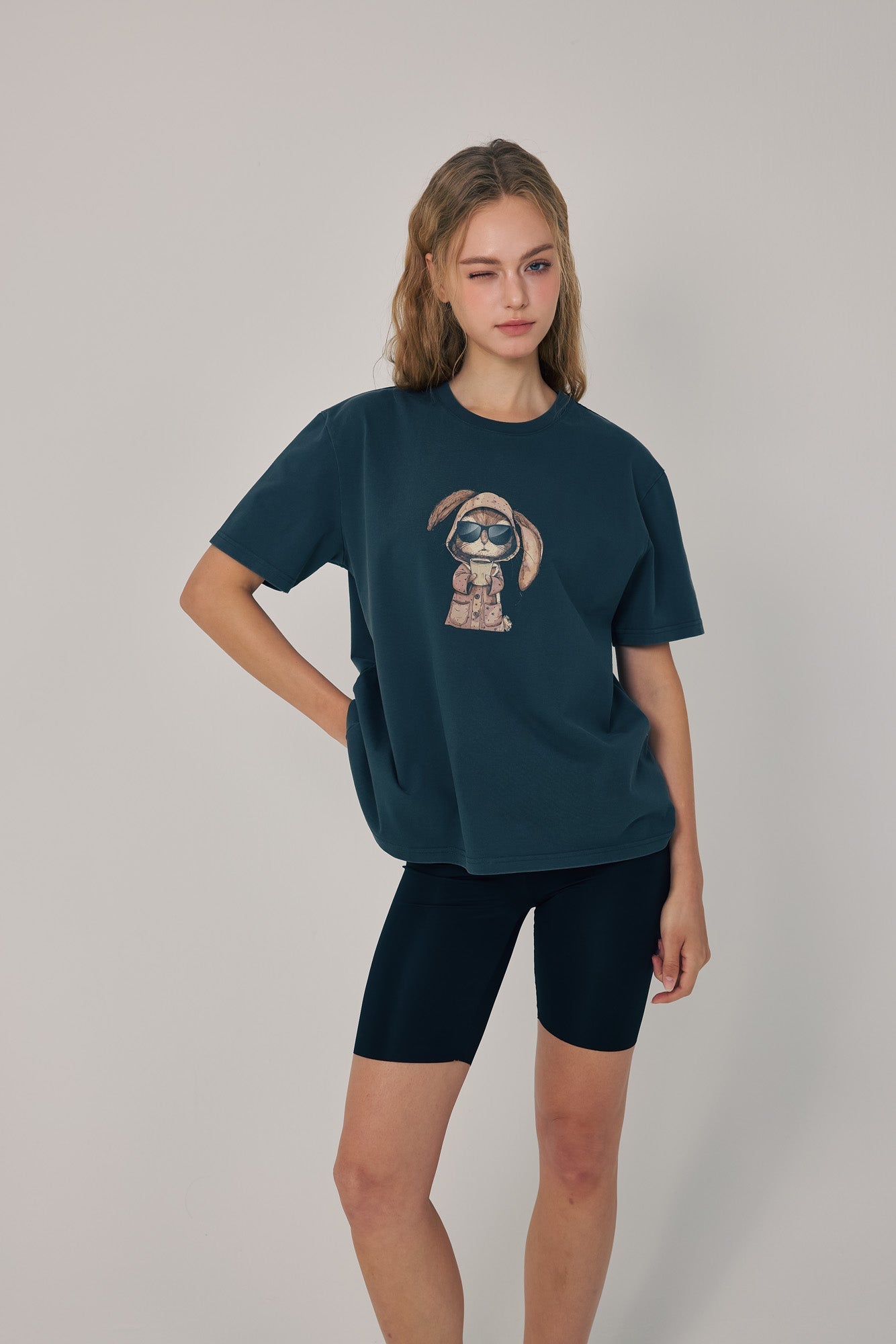 Morning Brew Bunny Tee Black - MacroPanora