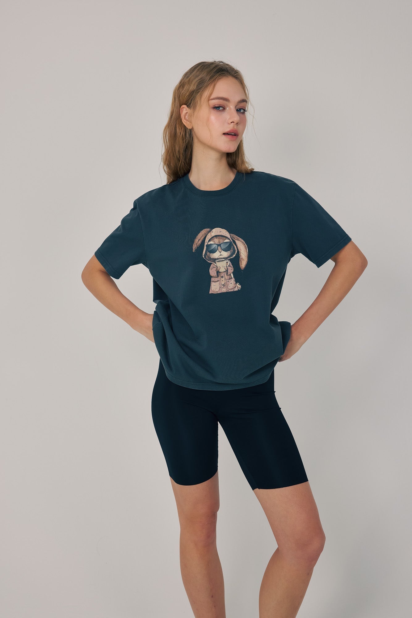 Morning Brew Bunny Tee Black - MacroPanora