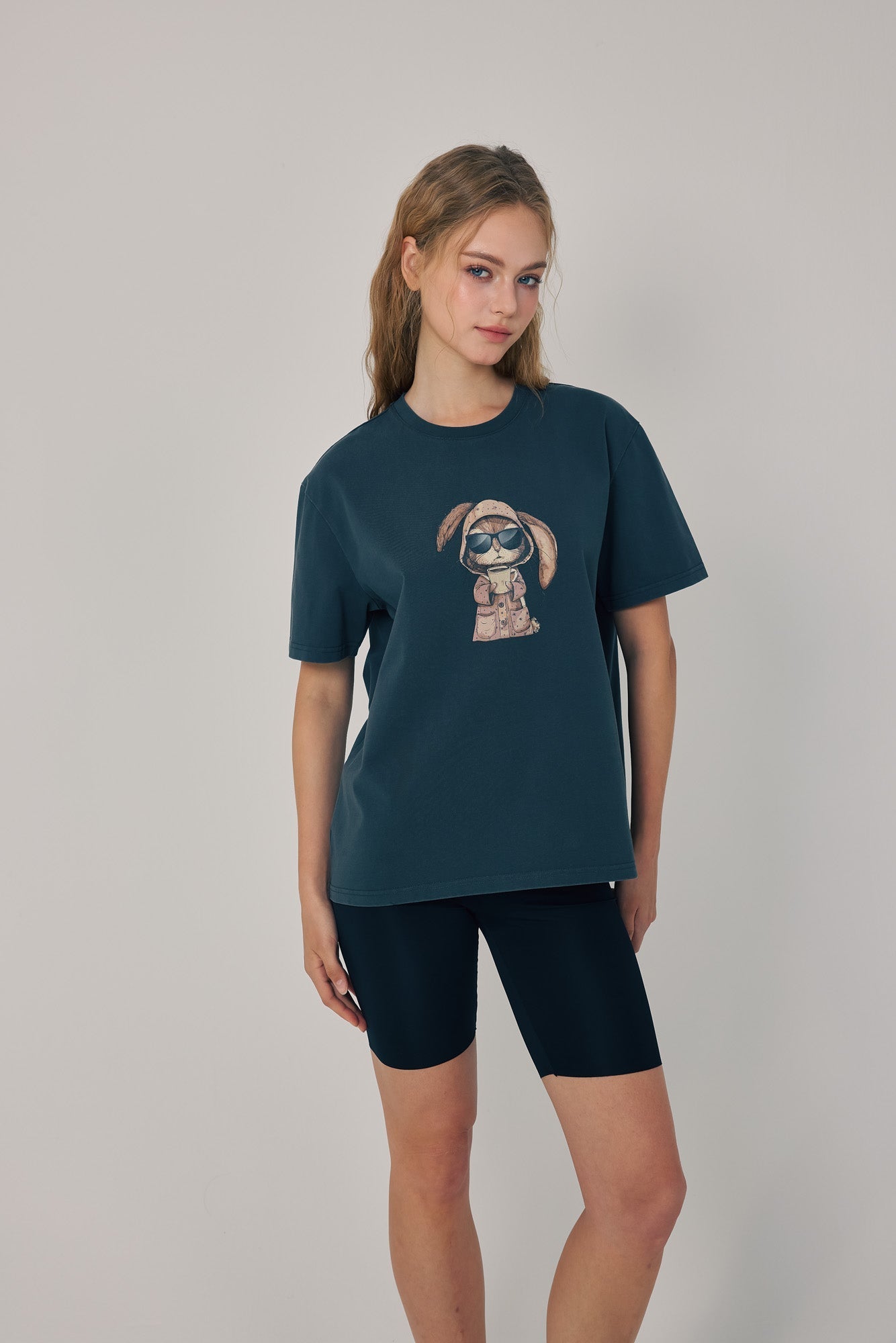 Morning Brew Bunny Tee Black - MacroPanora