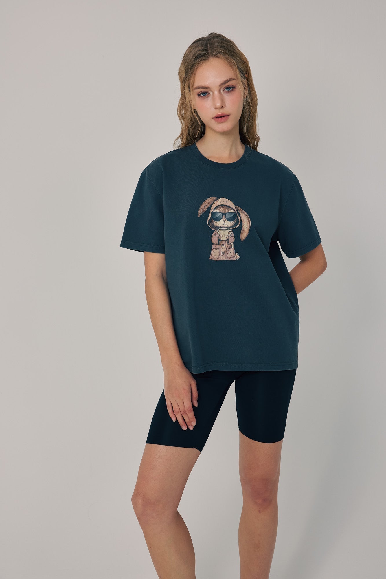 Morning Brew Bunny Tee Black - MacroPanora