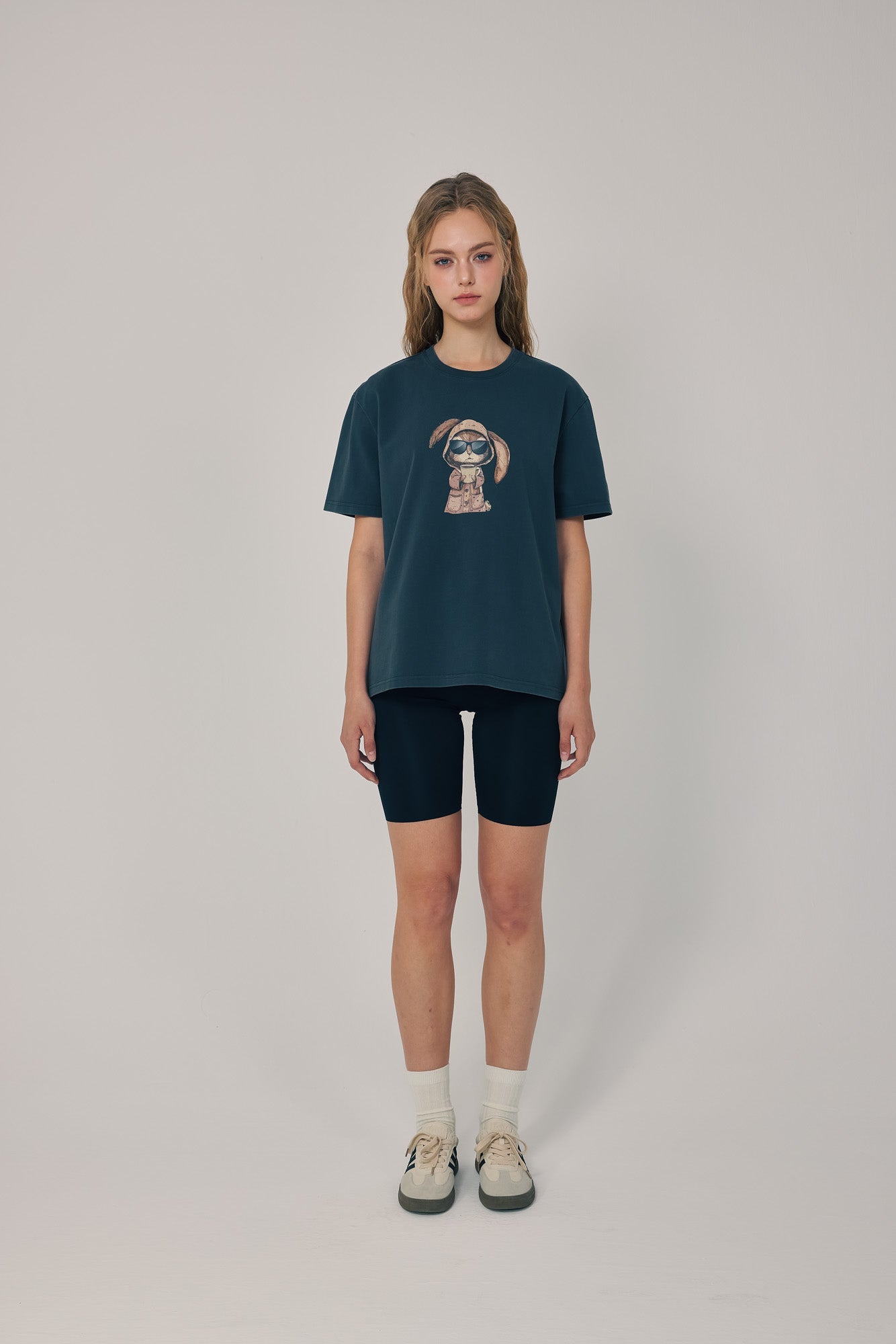 Morning Brew Bunny Tee Black - MacroPanora