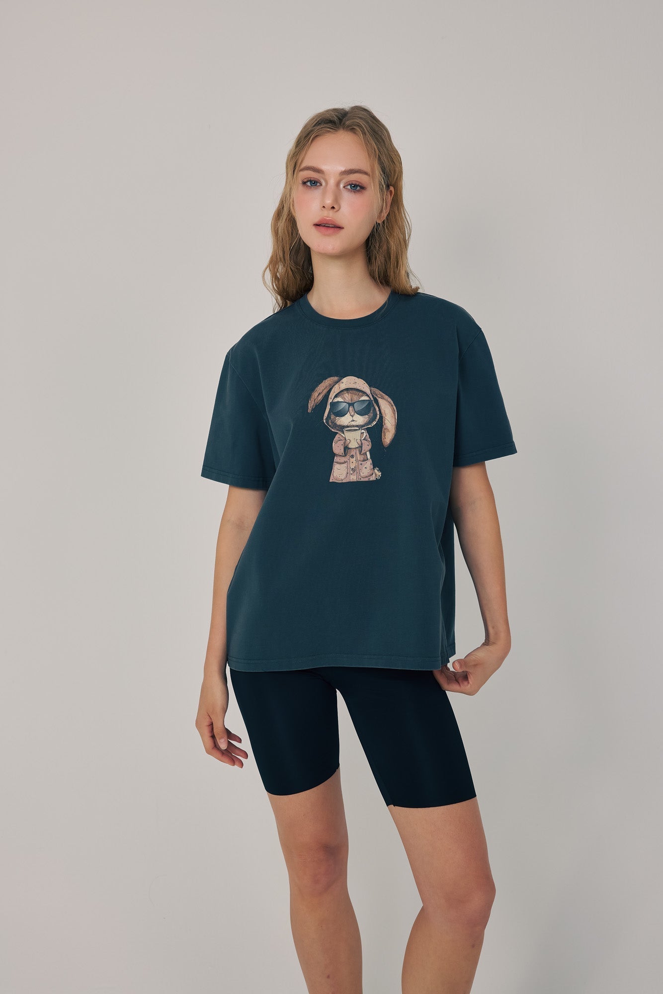 Morning Brew Bunny Tee Black - MacroPanora