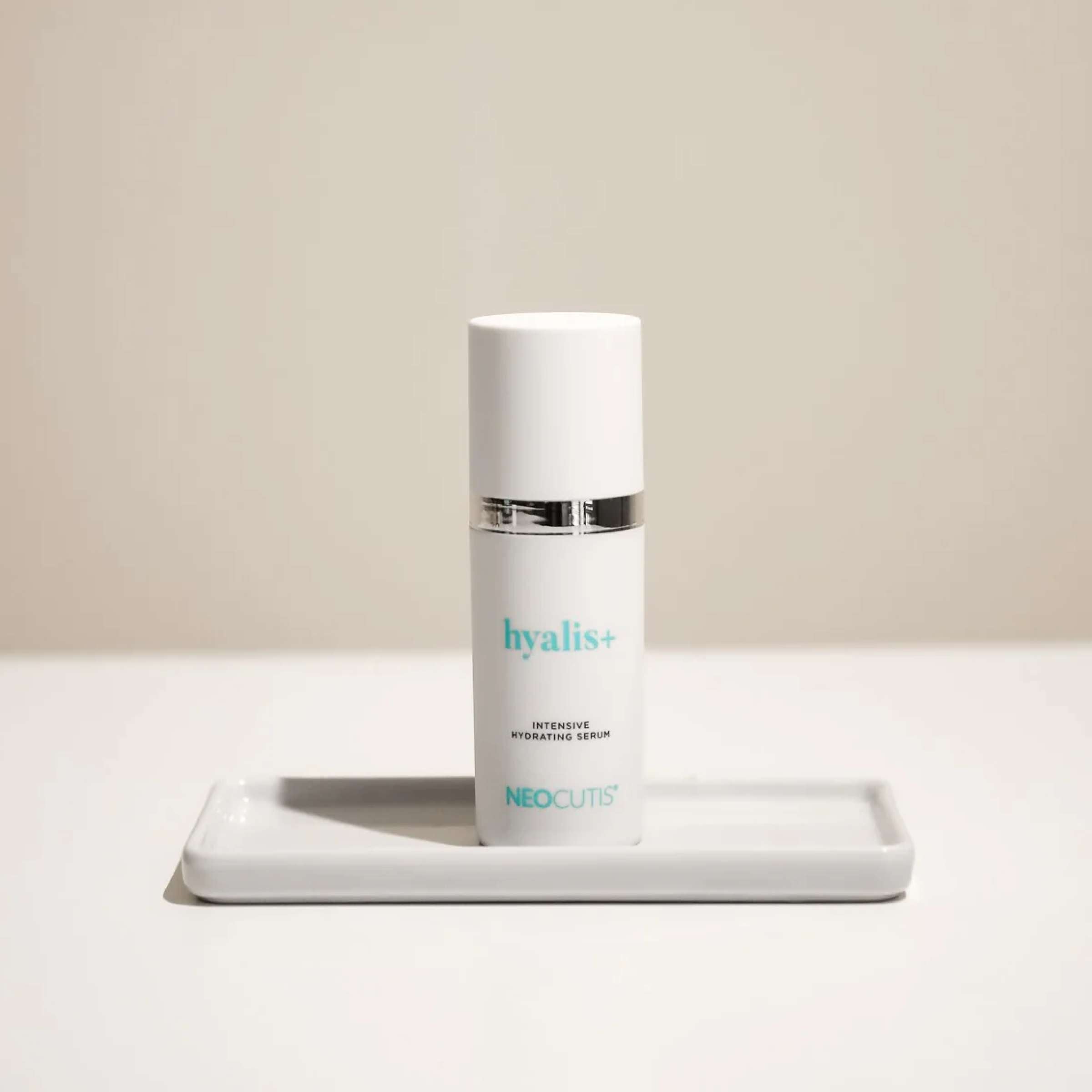 Neocutis Hyalis+ Serum - Serums, Oils & Concentrates | MacroPanora