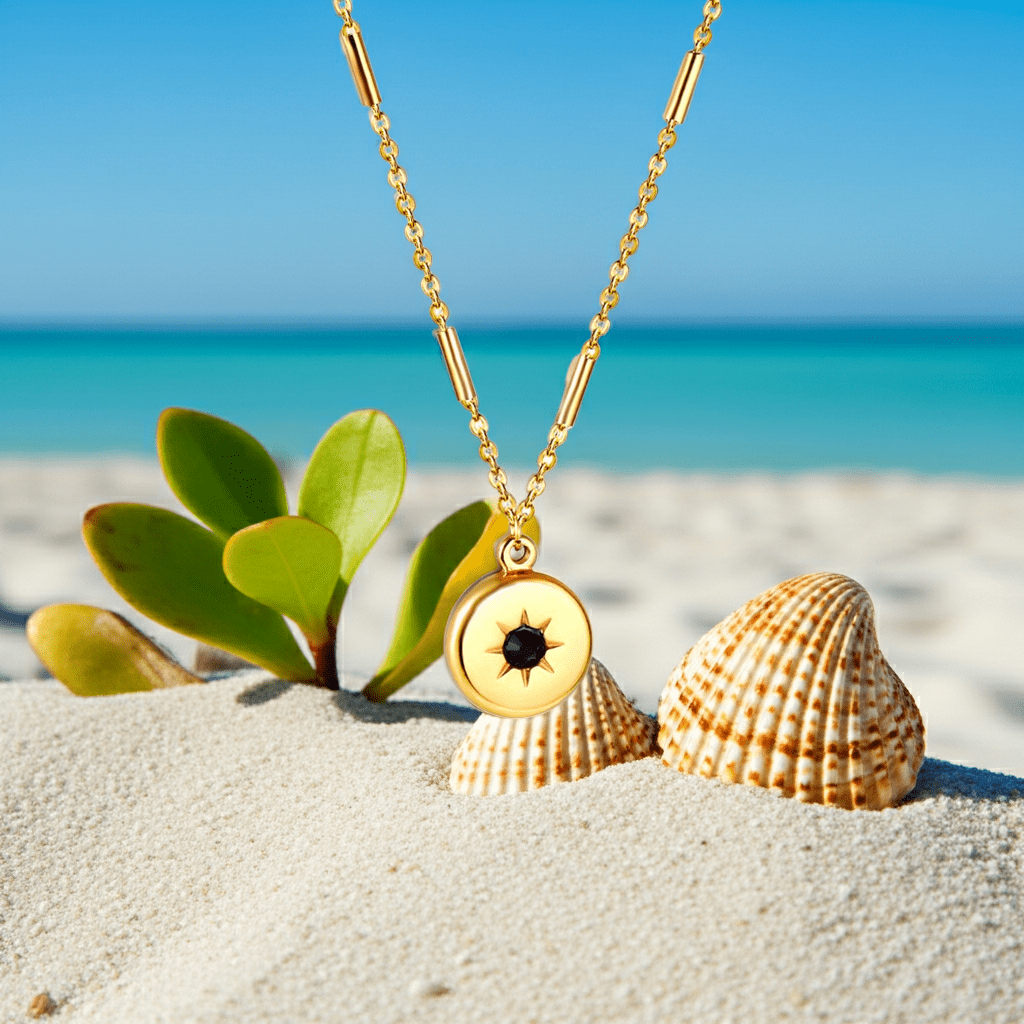 Noir Diamond Circle Pendant - MacroPanora