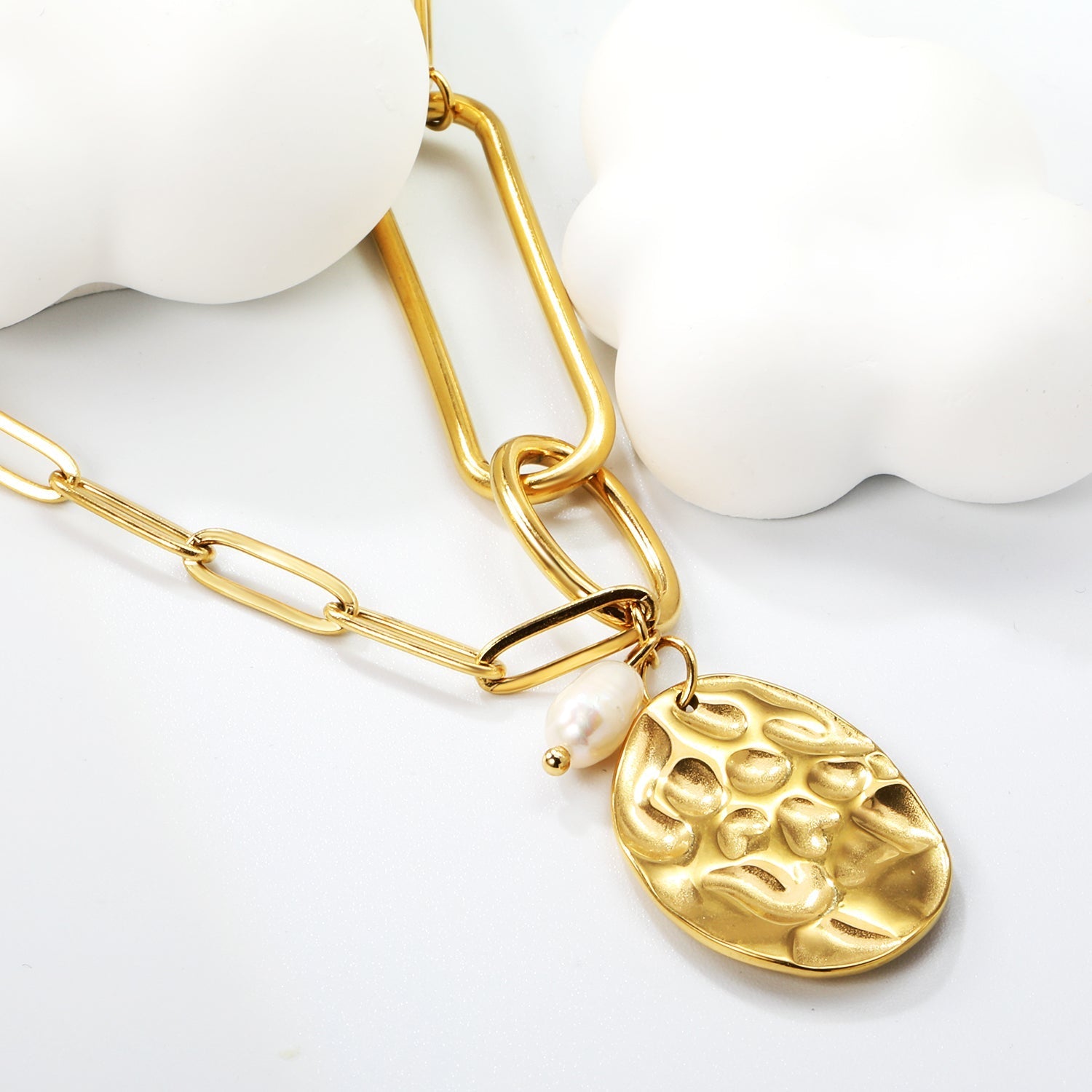 Pearl & Plaque Harmony Necklace - MacroPanora